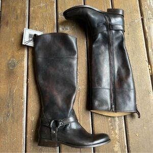NWT FRYE Melissa Harness Wide Calf Inside Zip Dark Brown Boots in Women's 9B